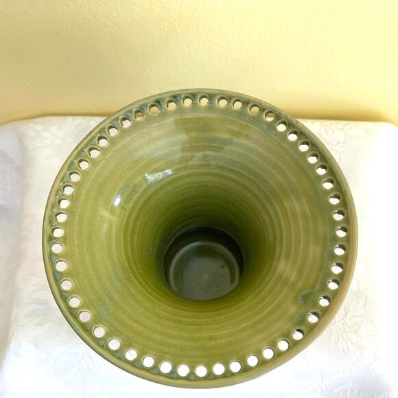 Studio Art Pottery Wide Pierced Rim Vase Earring Holder Signed - Picture 6 of 12